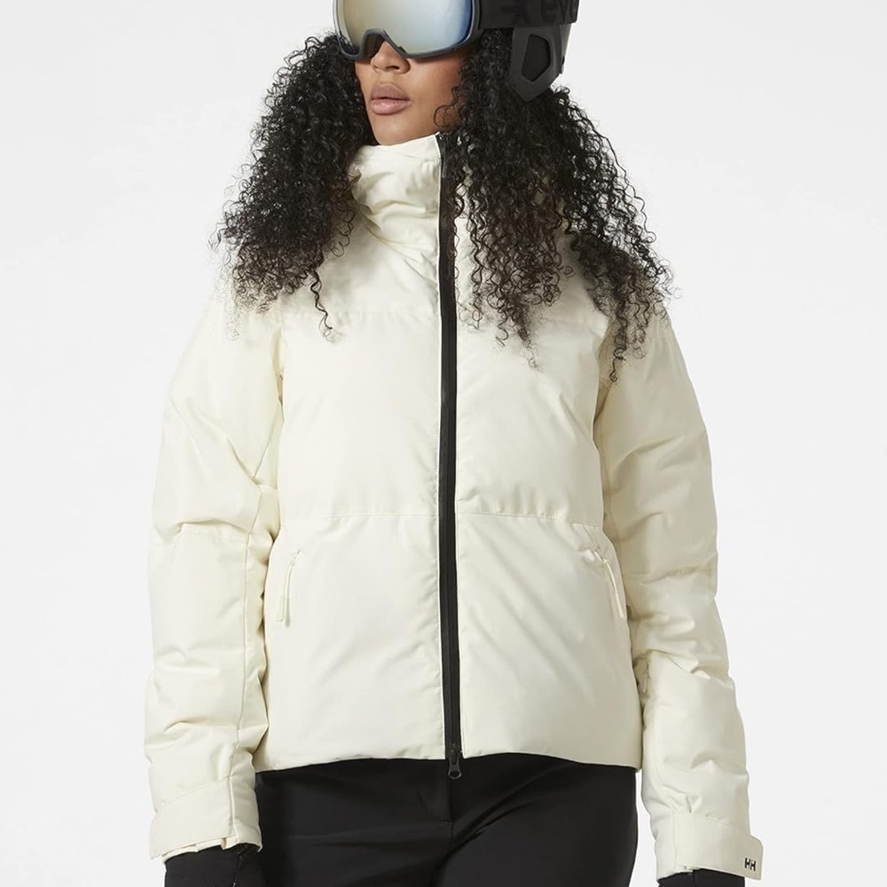 Helly Hansen Nora Short Puffy Ski Jacket - Picture 6 of 8